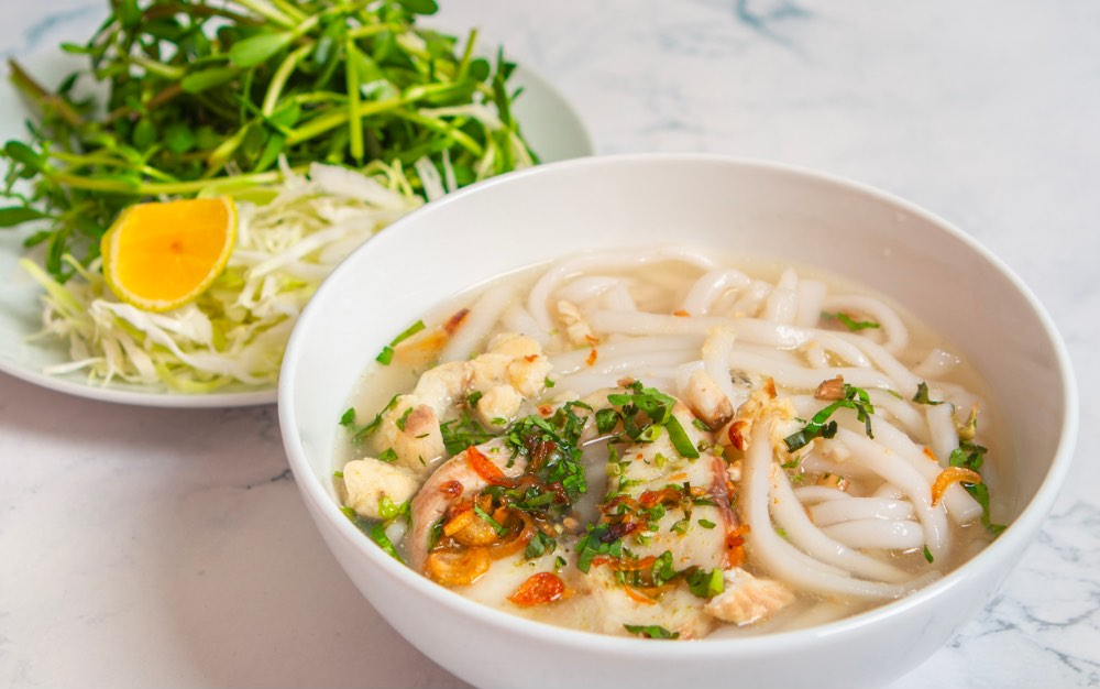 Thực tế ăn bánh canh có thể gây mập nếu bạn ăn quá nhiều Thực tế ăn bánh canh có thể gây mập nếu bạn ăn quá nhiều